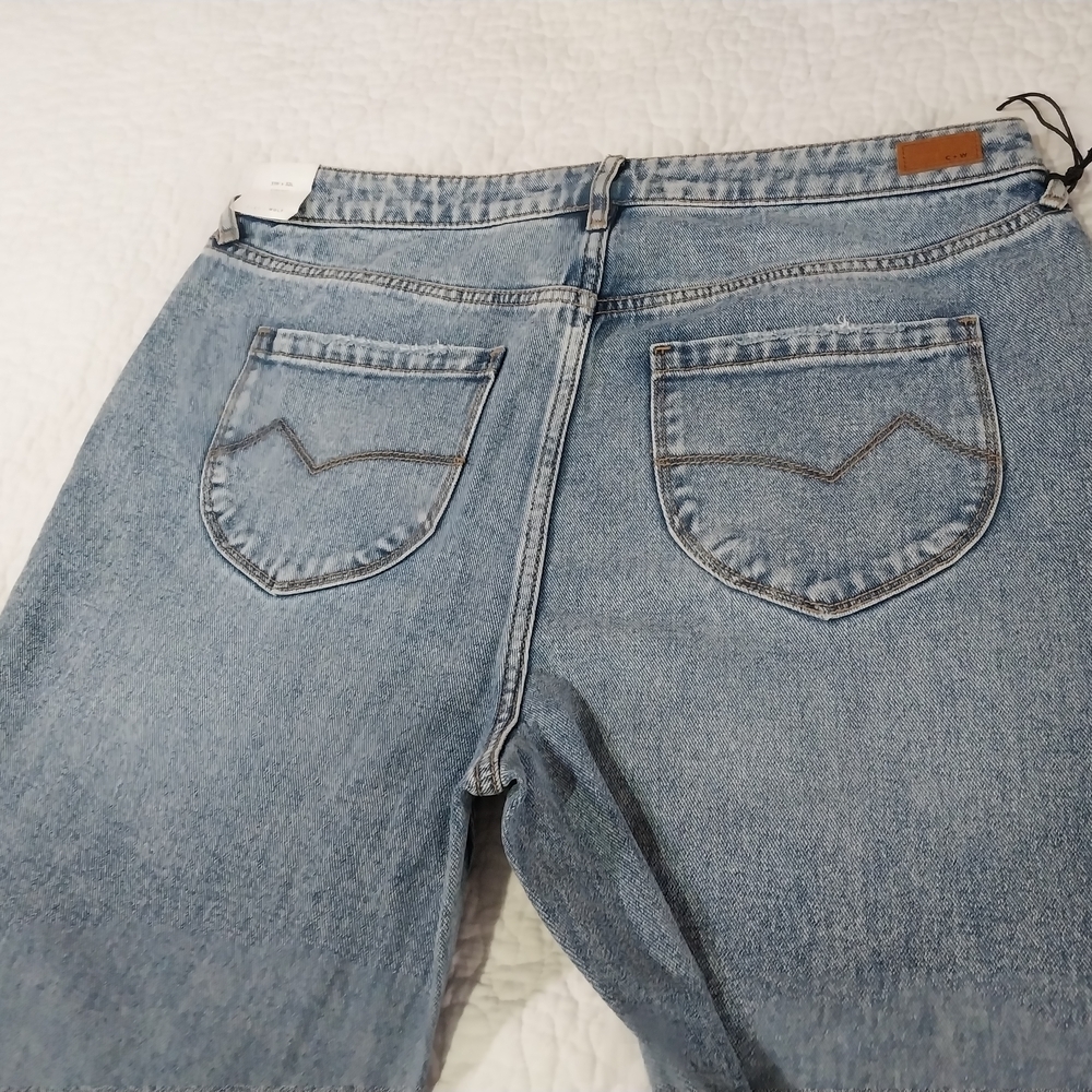 CLEO -WOLF Men's Cotton Relaxed Blue Denim Jeans Size 31-32 NWT - Picture 4 of 12